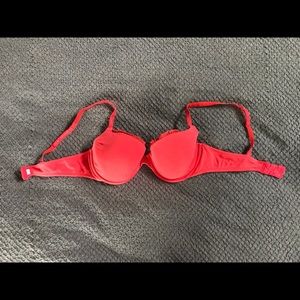 Victoria’s Secret lined demi bra